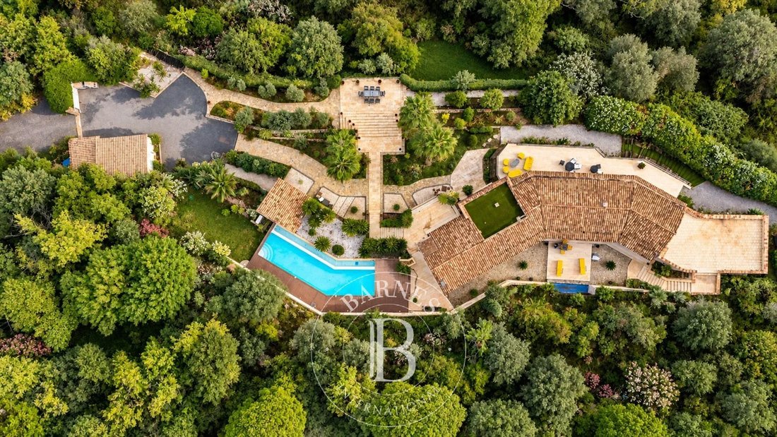 Finca en Gassin, Provenza-Alpes-Costa Azul, Francia 2 - 10783085