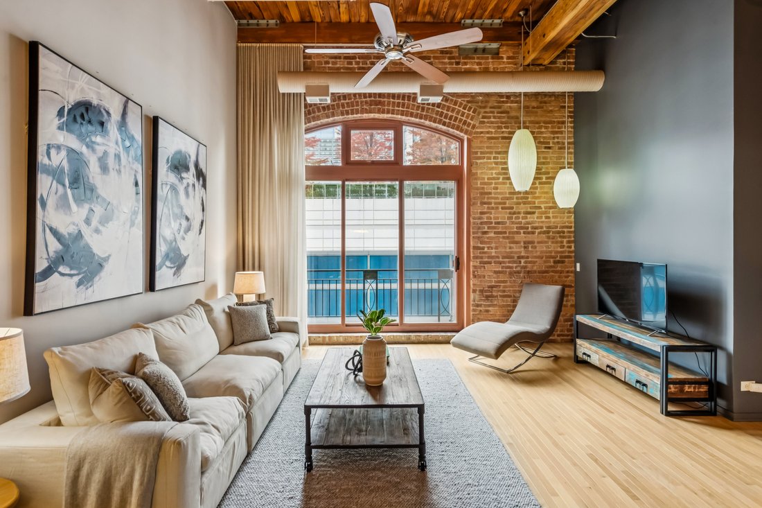 Condo in Chicago, Illinois, United States 3 - 19220015
