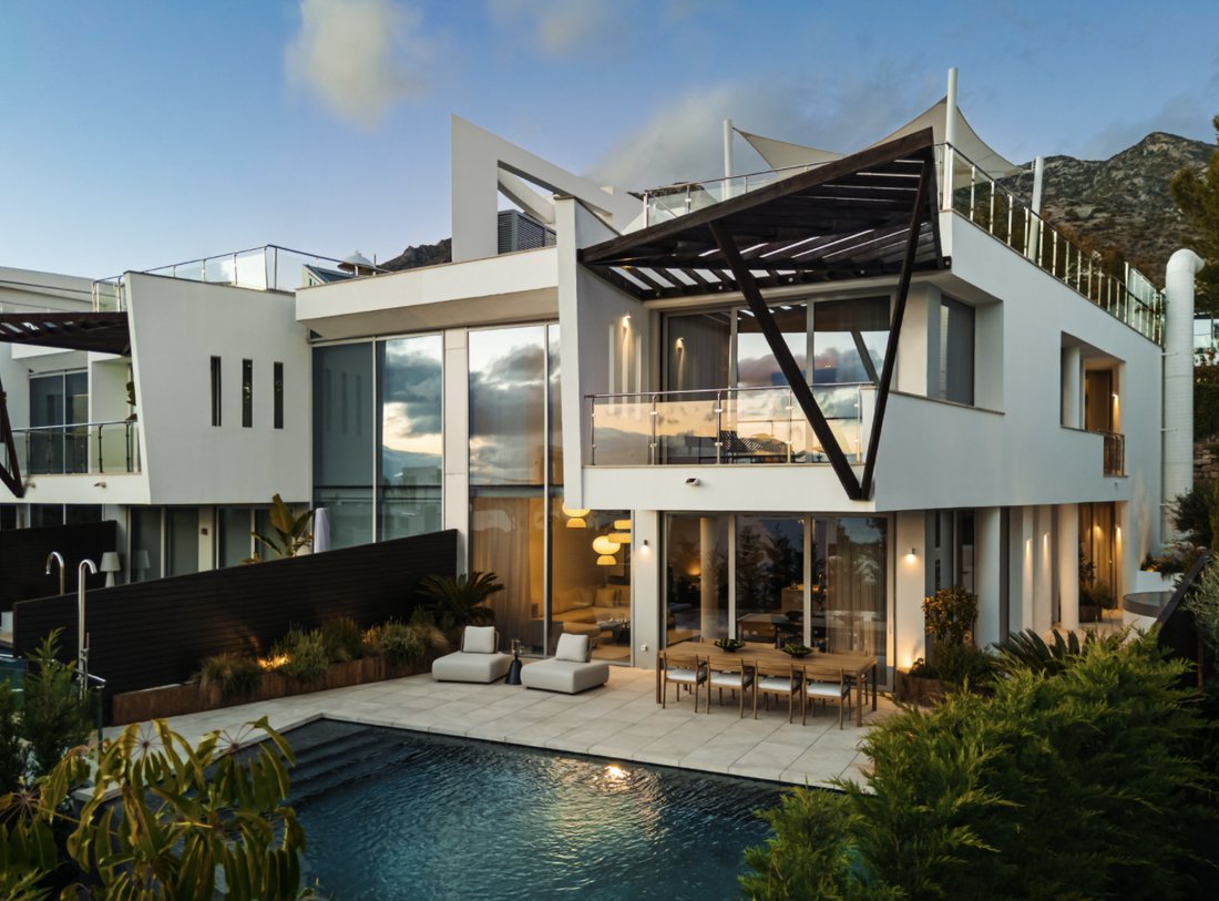 Haus in Cancelada, Estepona, Andalusien 1 - 19220666