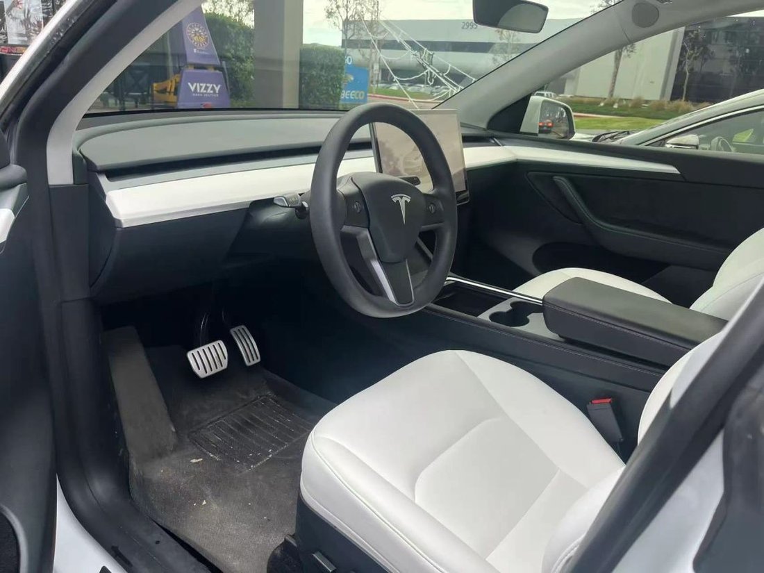 Suv in Costa Mesa, CA, United States 3 - 19218965