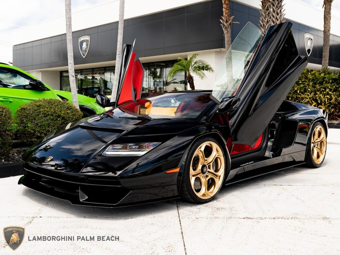 Coupe in Palm Beach, FL, United States 2 - 14056563