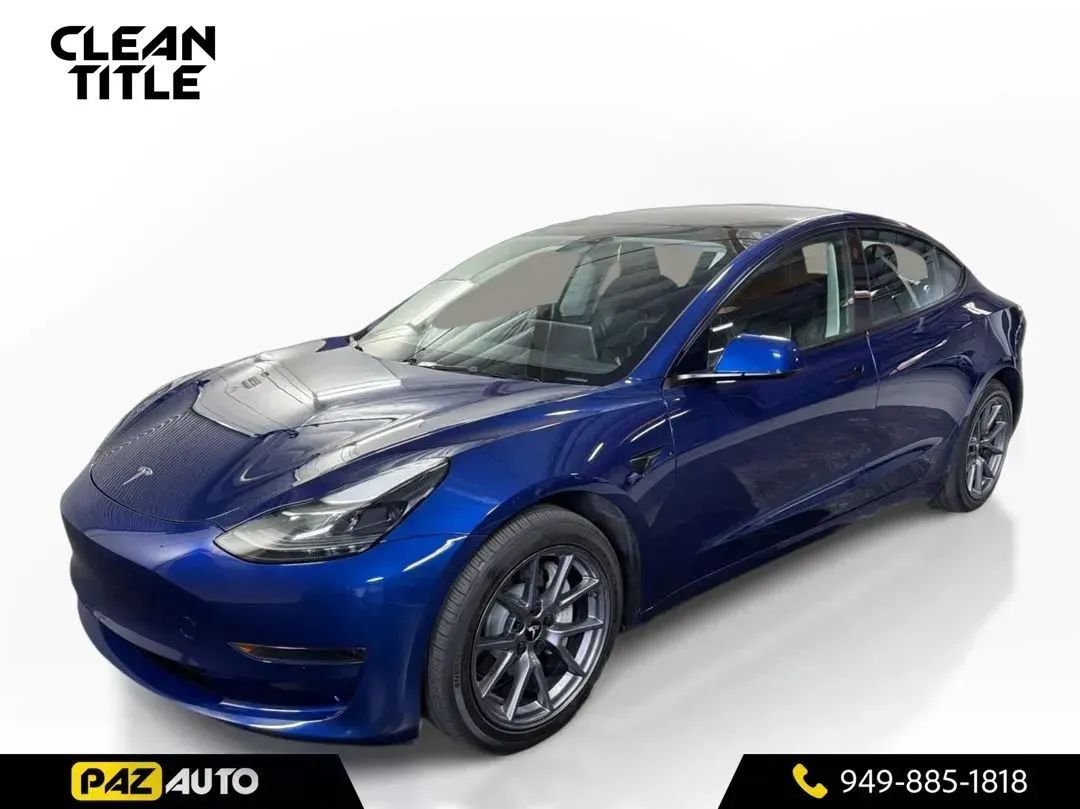 Sedan in Laguna Hills, CA, United States 1 - 19221204