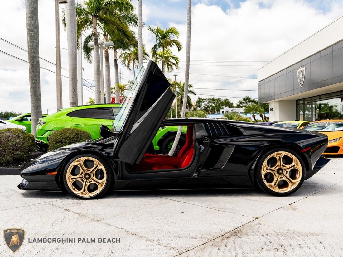 Coupe in Palm Beach, FL, United States 4 - 14056563