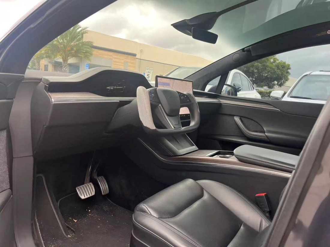 Suv in Costa Mesa, CA, United States 3 - 19218971