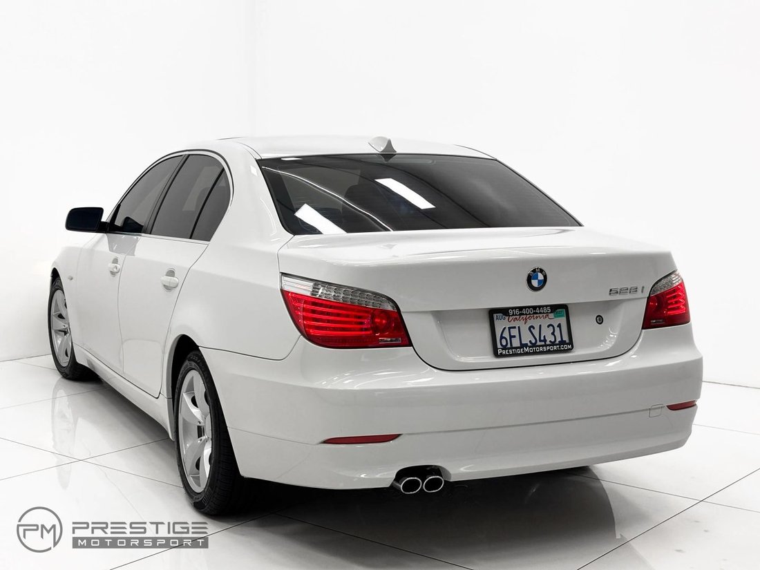 Sedan in Rancho Cordova, CA, United States 4 - 19220739