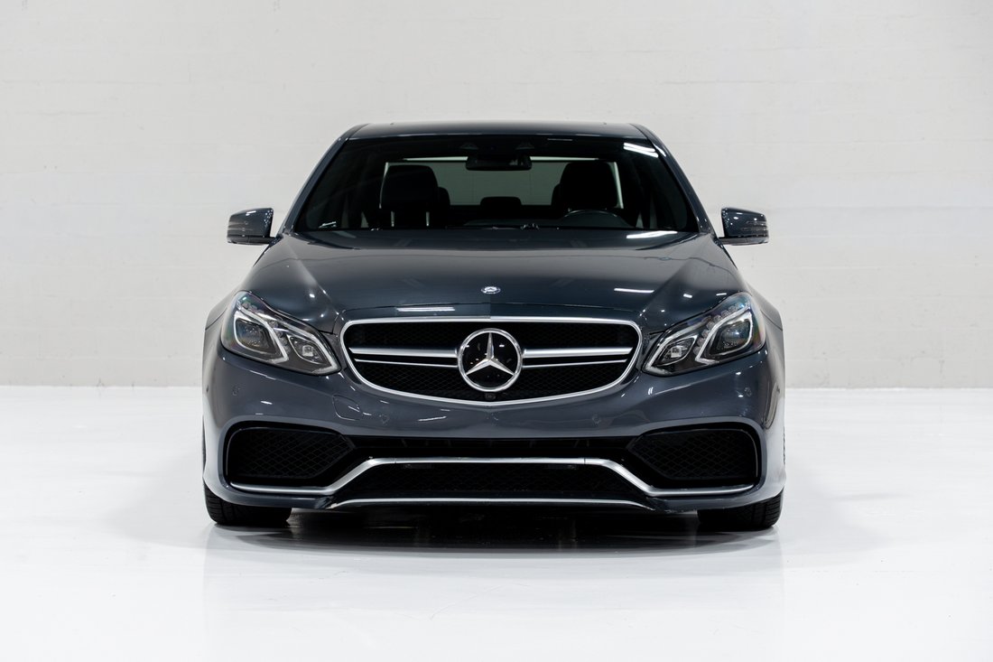 Sedan in West Hollywood, CA, United States 2 - 19216121
